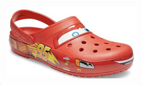 lightning mcqueen crocs walmart.